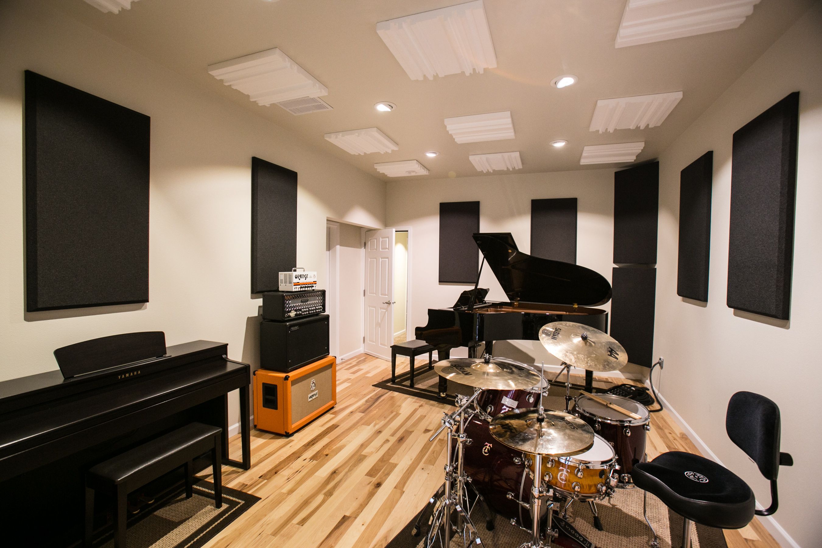 Tracking Room